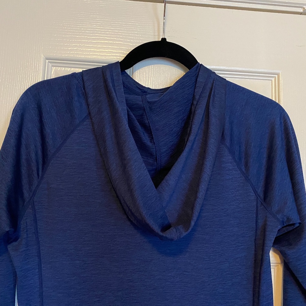 Women's Reebok Performance Hoodie - Picture 9 of 11